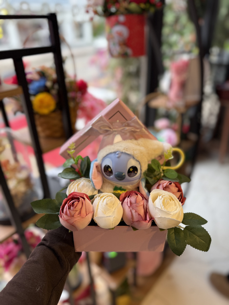 Stitch Kutu